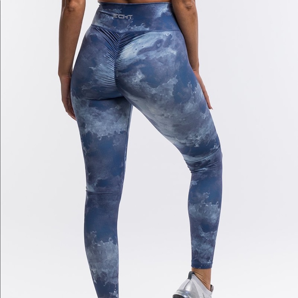 Women leggings